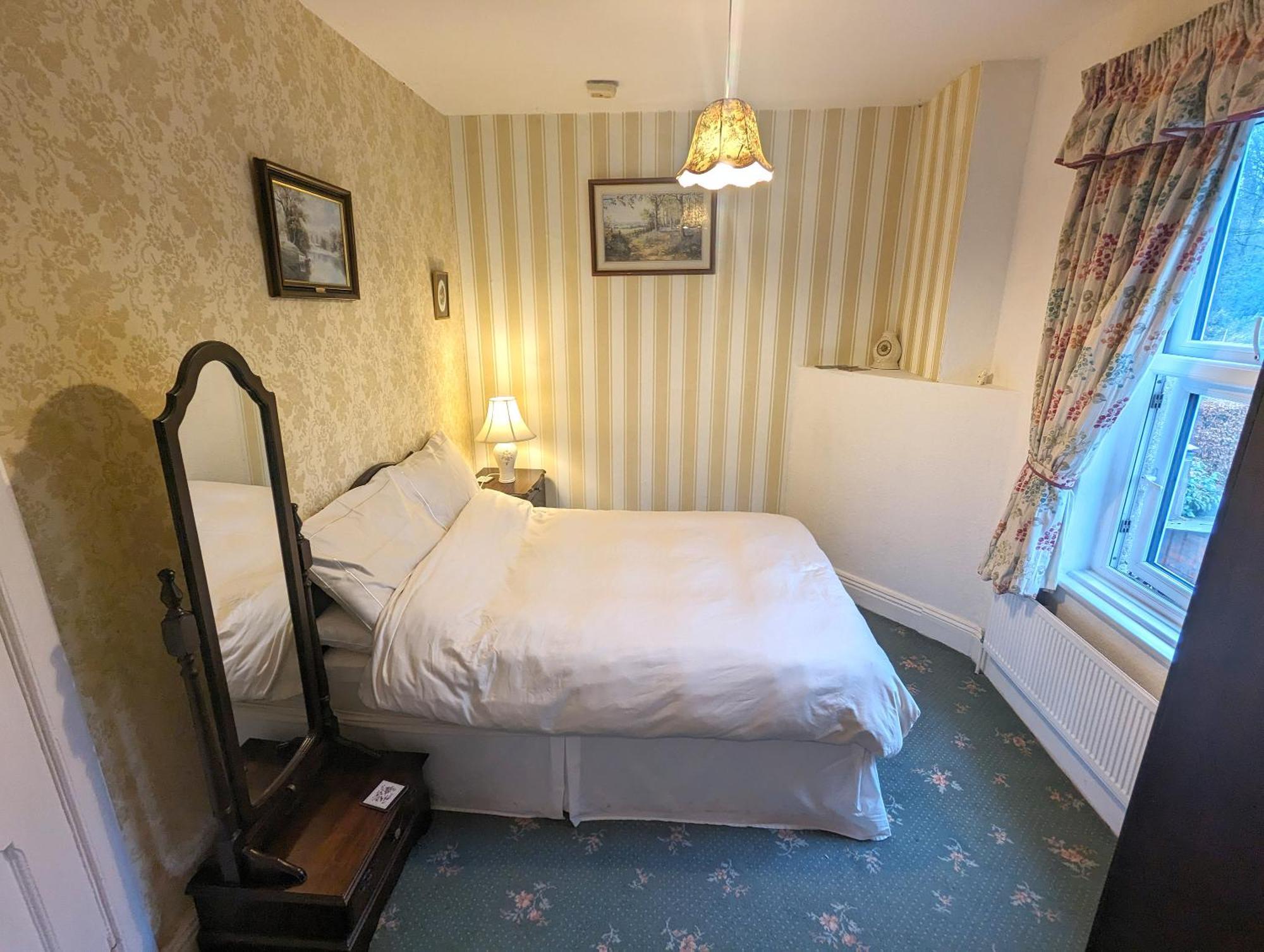 Gleneven Guest House Inniskeen Exteriör bild